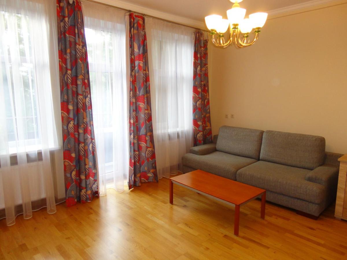 Central Apartment Riepnieku Street Riga Kültér fotó