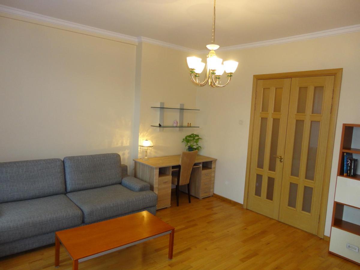 Central Apartment Riepnieku Street Riga Kültér fotó